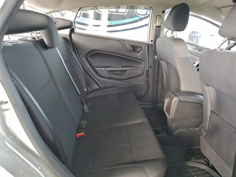 Фото 10 - FORD FIESTA