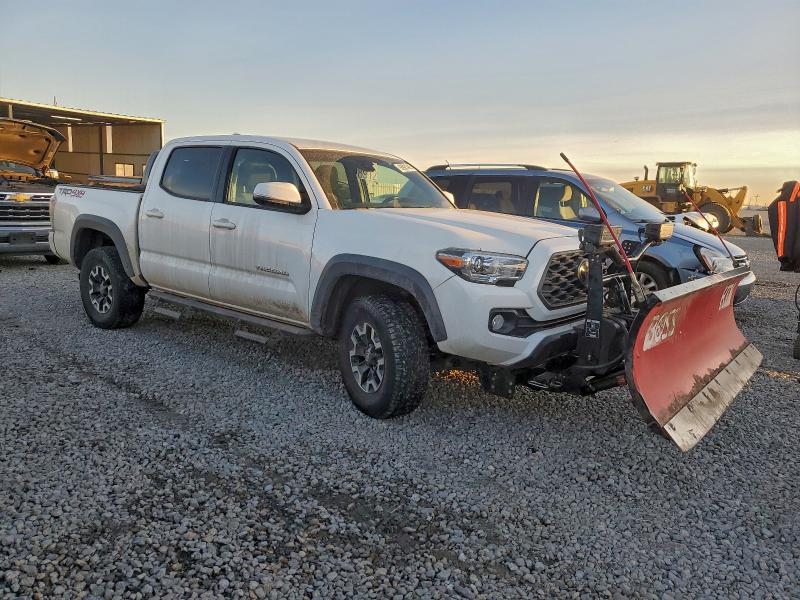 Фото 4 - TOYOTA TACOMA