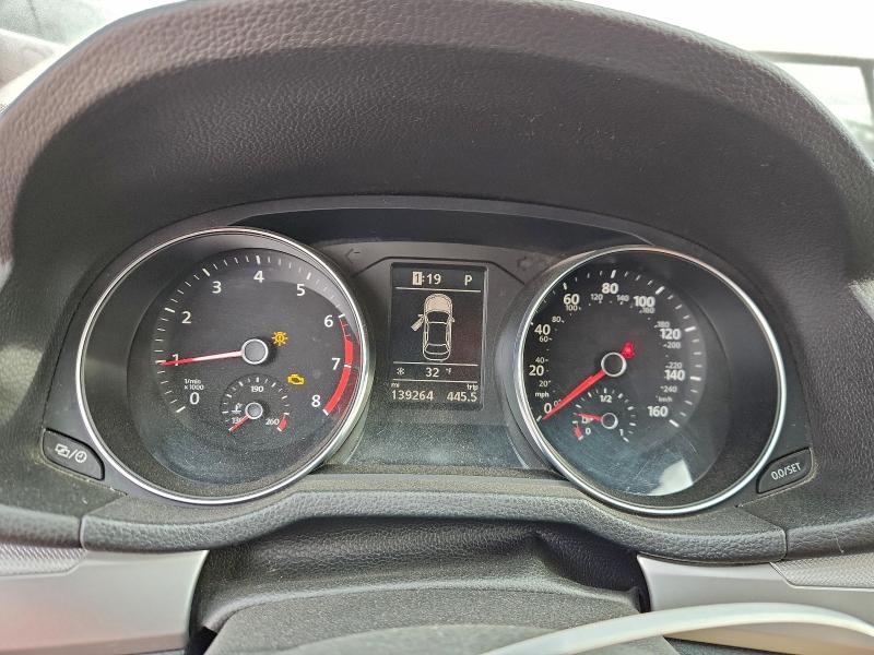 Фото 9 - VOLKSWAGEN PASSAT