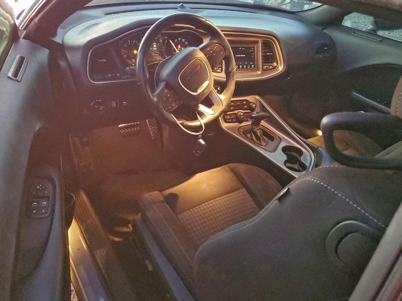 Фото 8 - DODGE CHALLENGER