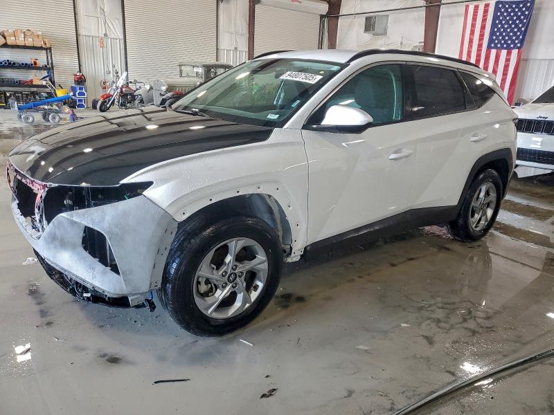 Фото 1 - HYUNDAI TUCSON