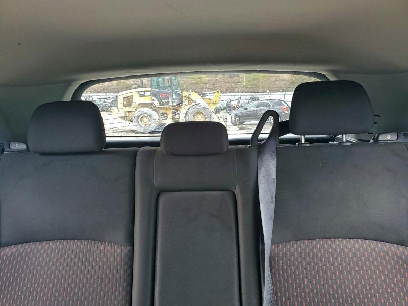 Фото 10 - MITSUBISHI OUTLANDER