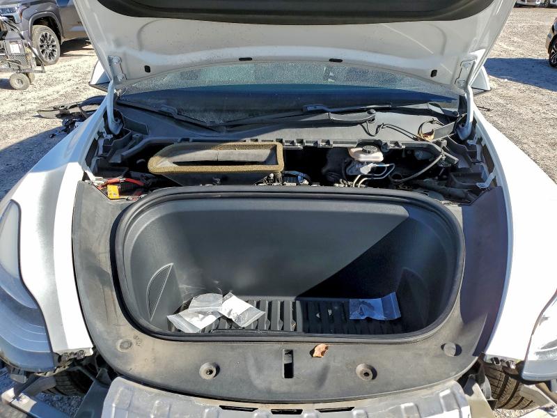 Фото 12 - TESLA MODEL Y