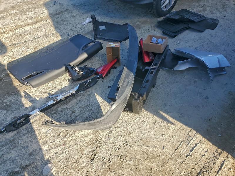 Фото 13 - GMC ACADIA