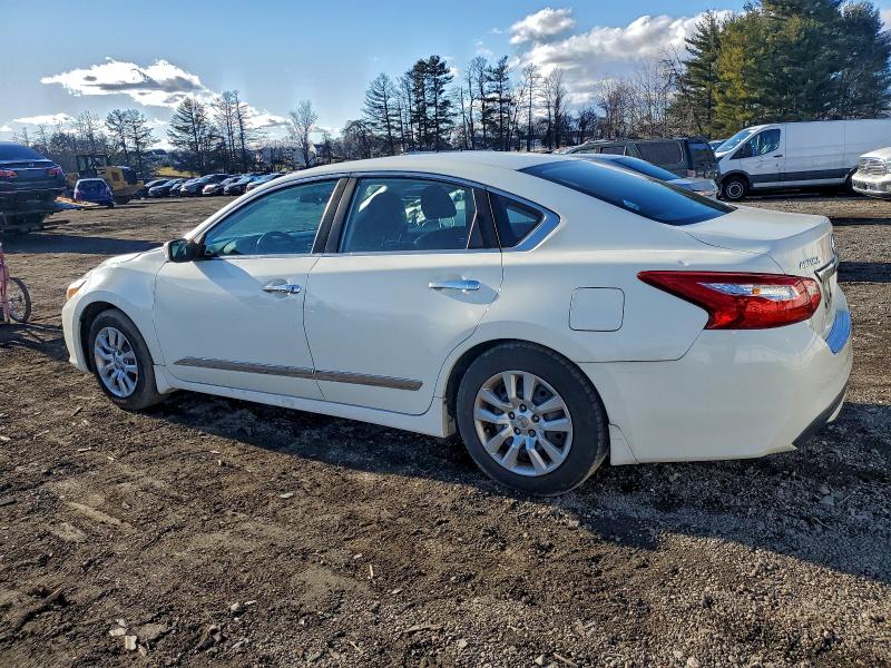 Фото 2 - NISSAN ALTIMA