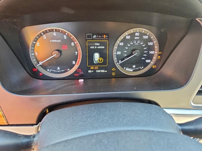 Фото 9 - HYUNDAI SONATA