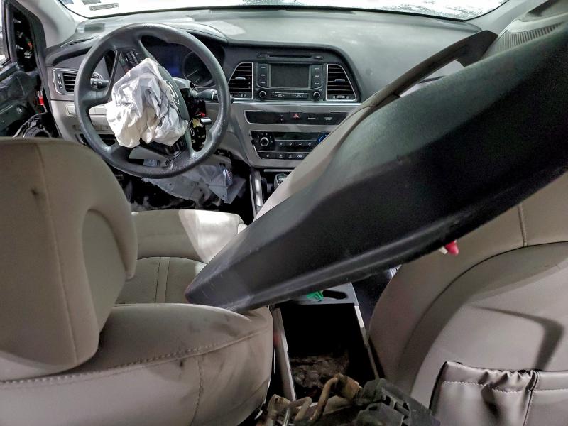 Фото 8 - HYUNDAI SONATA