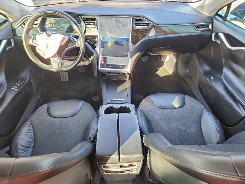 Фото 8 - TESLA MODEL S