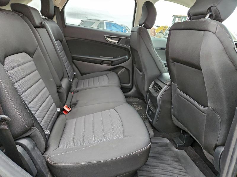 Фото 11 - FORD EDGE