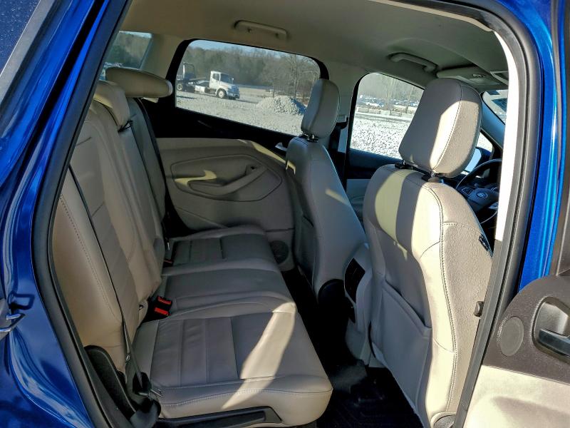 Фото 10 - FORD ESCAPE