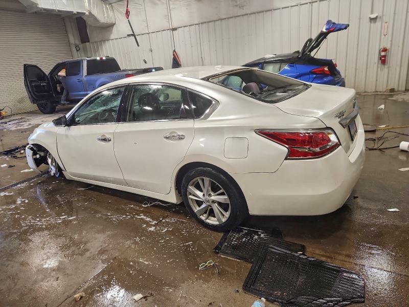 Фото 2 - NISSAN ALTIMA