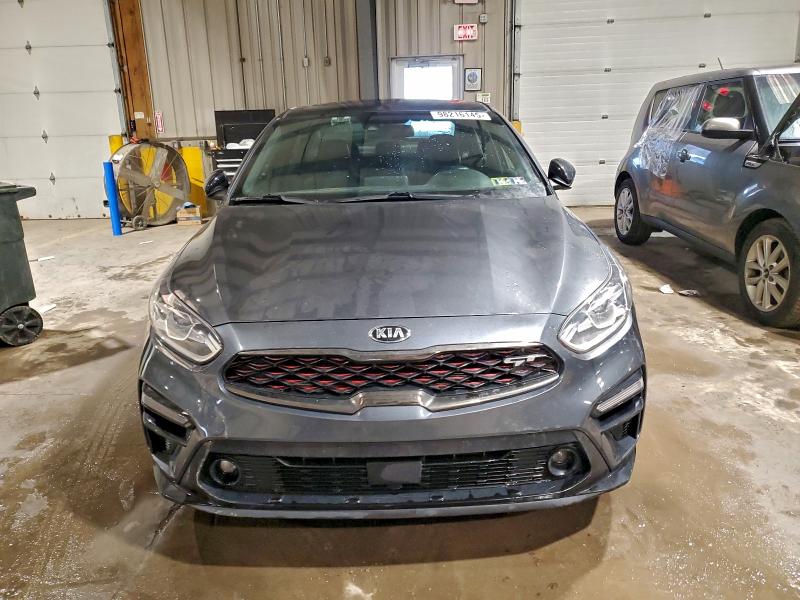 Фото 5 - KIA FORTE