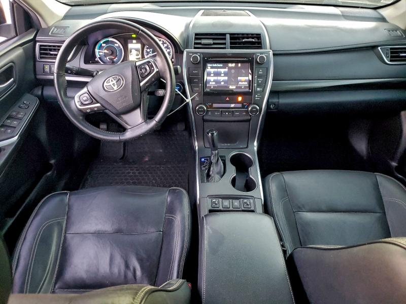 Фото 8 - TOYOTA CAMRY