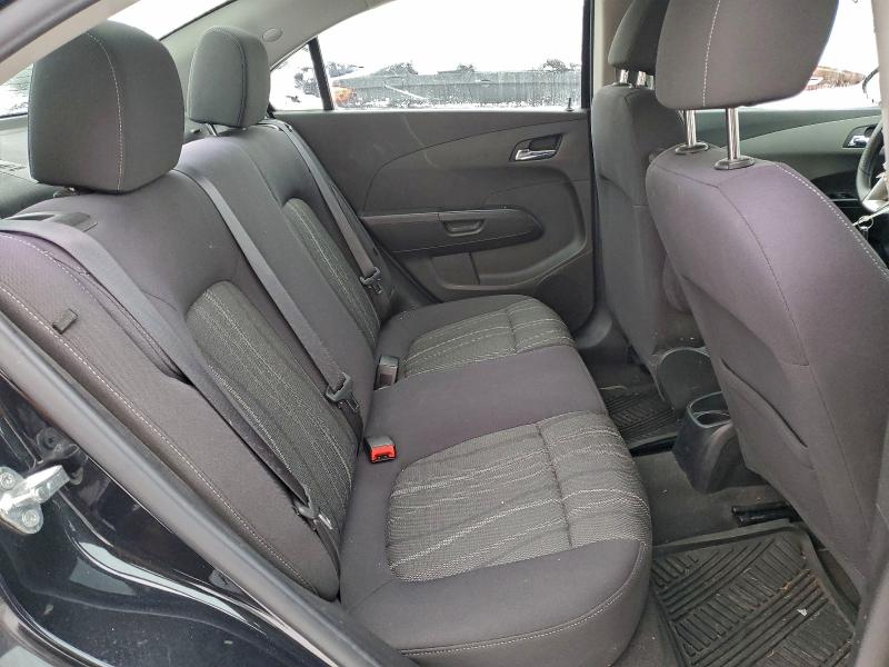 Фото 10 - CHEVROLET SONIC