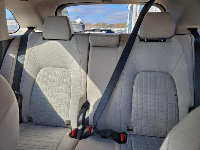 Фото 10 - HONDA HR-V