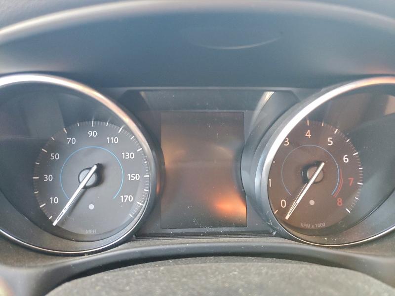 Фото 9 - JAGUAR XE