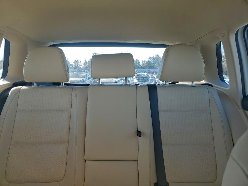 Фото 10 - VOLKSWAGEN TIGUAN