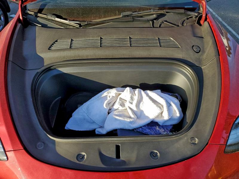 Фото 12 - TESLA MODEL Y