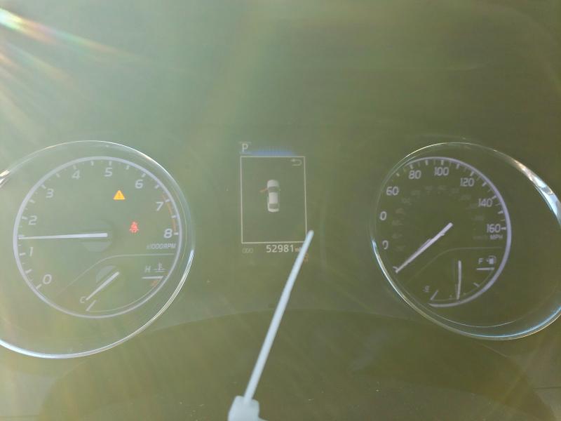 Фото 9 - TOYOTA CAMRY