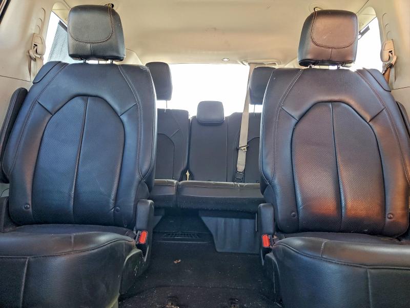 Фото 10 - CHRYSLER PACIFICA