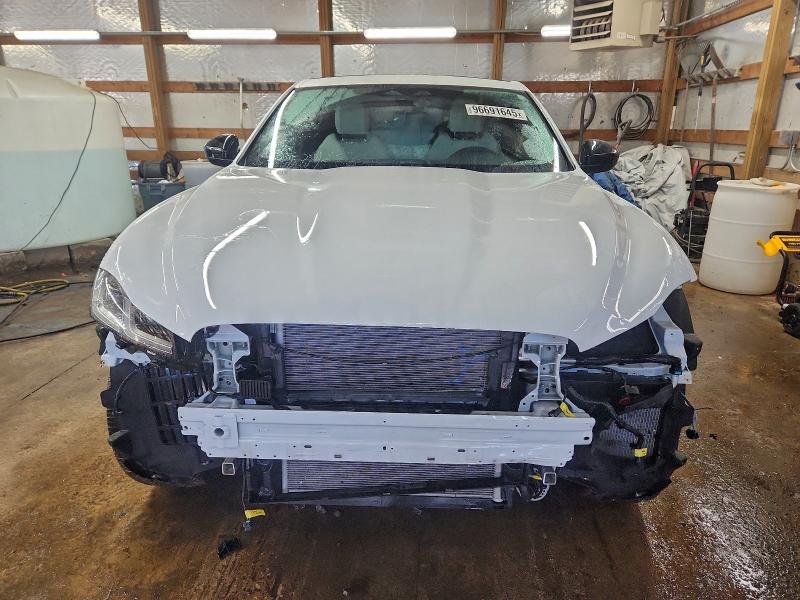 Фото 5 - JAGUAR F-PACE