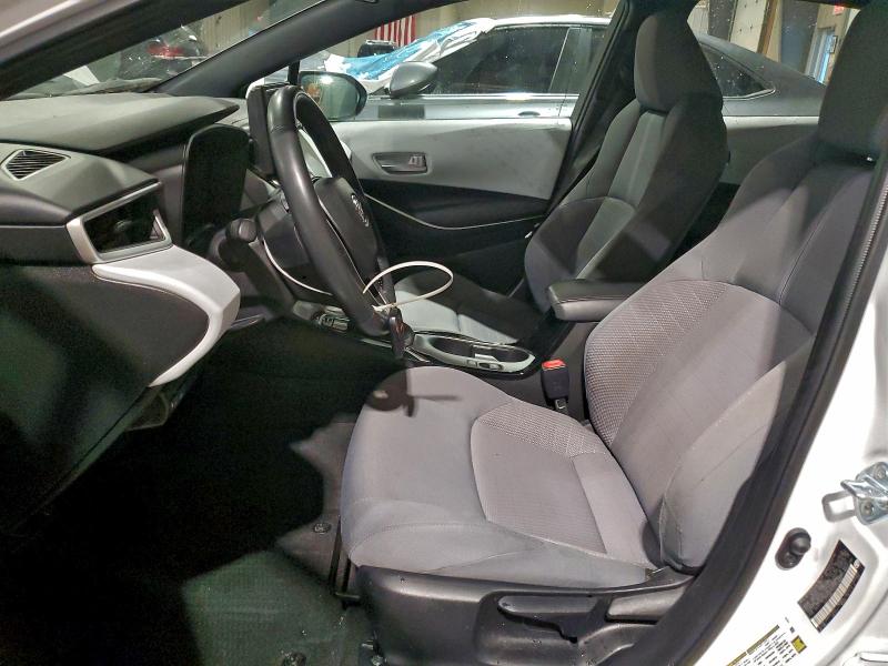 Фото 7 - TOYOTA COROLLA