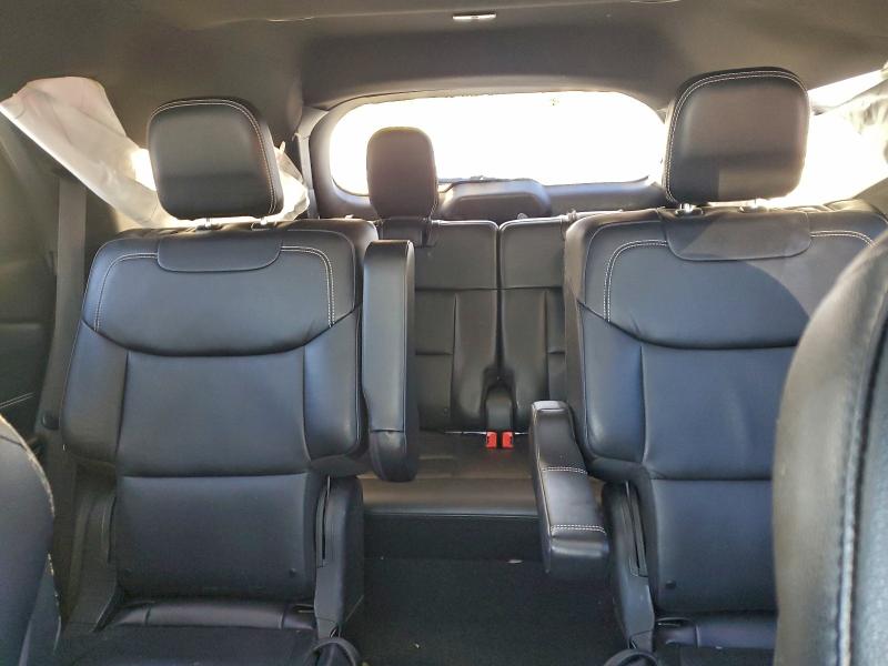 Фото 10 - FORD EXPLORER