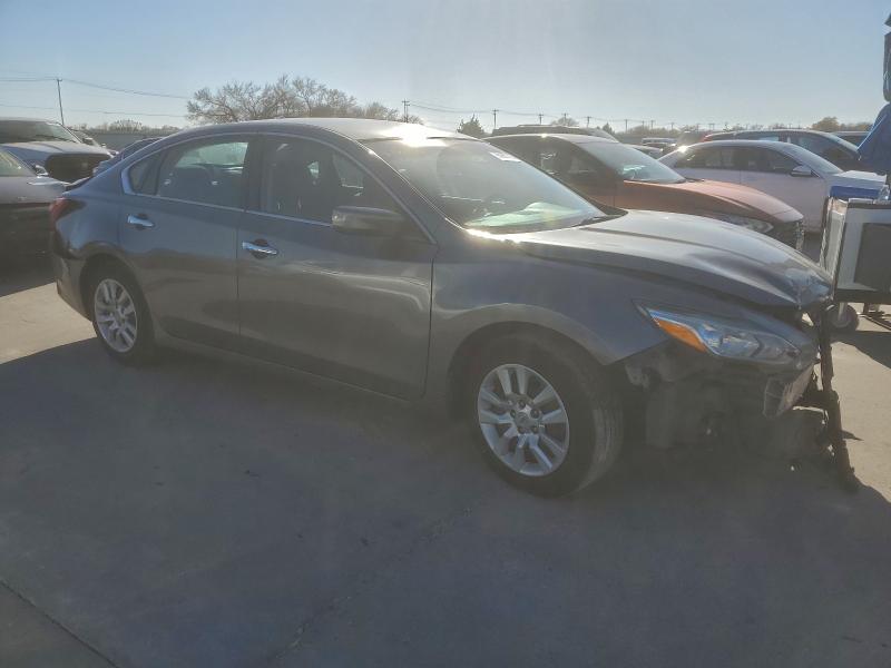 Фото 4 - NISSAN ALTIMA