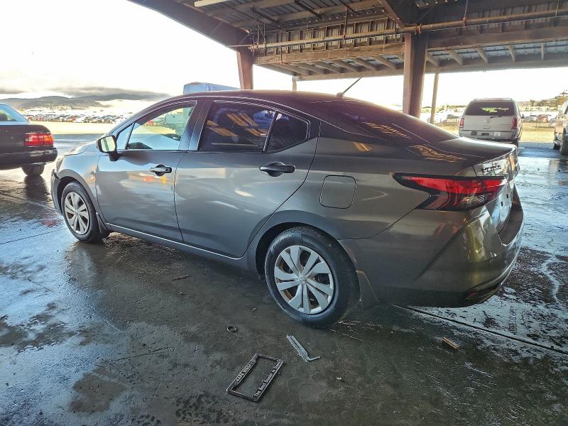 Фото 2 - NISSAN VERSA