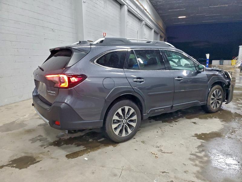 Фото 3 - SUBARU OUTBACK