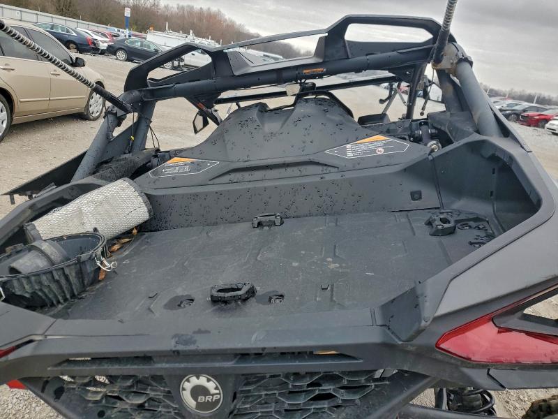 CAN-AM MAVERICK 2024