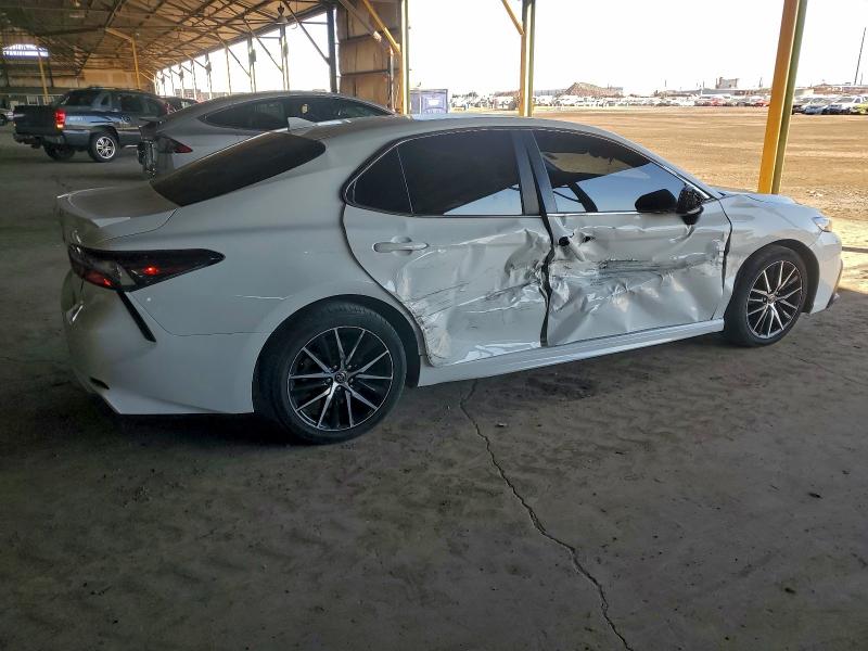 Фото 3 - TOYOTA CAMRY