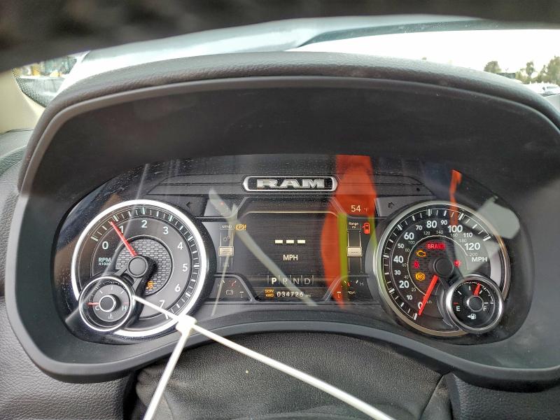 Фото 9 - RAM 1500