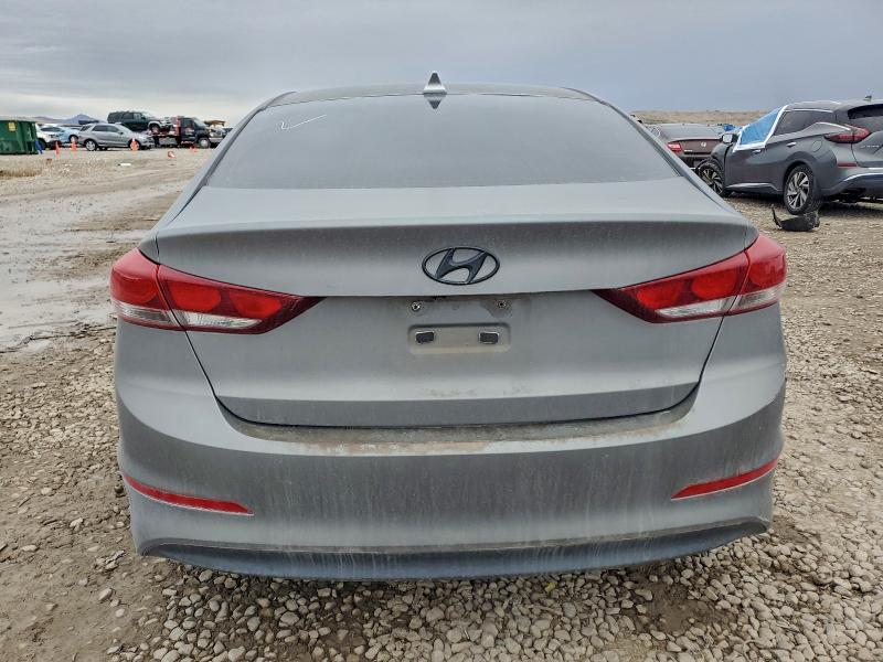 Фото 6 - HYUNDAI ELANTRA