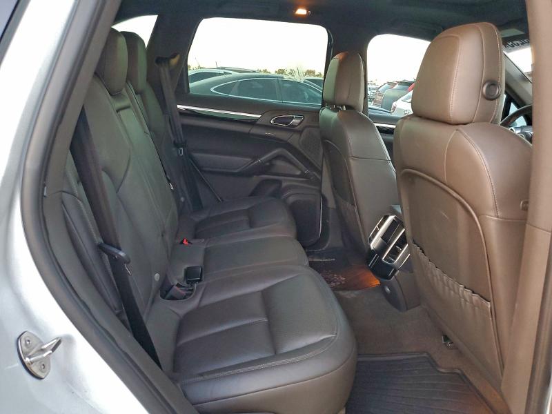 Фото 11 - PORSCHE CAYENNE