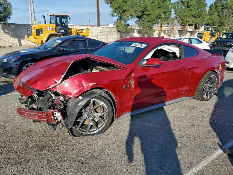 Фото 1 - FORD MUSTANG