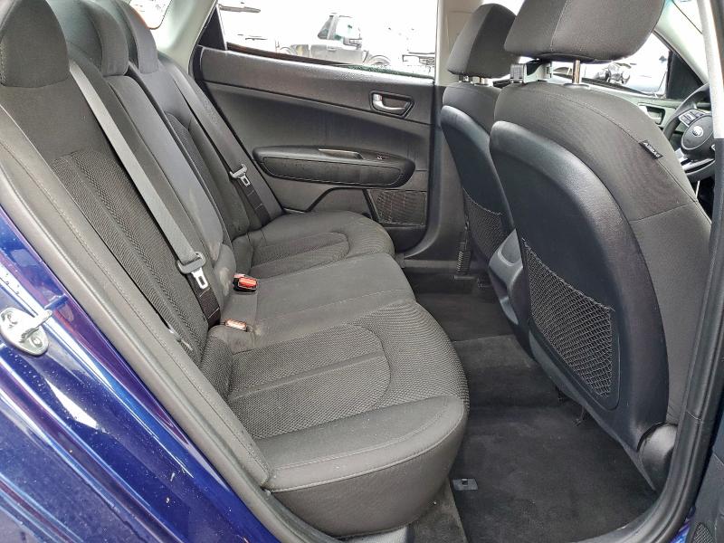 Фото 10 - KIA OPTIMA