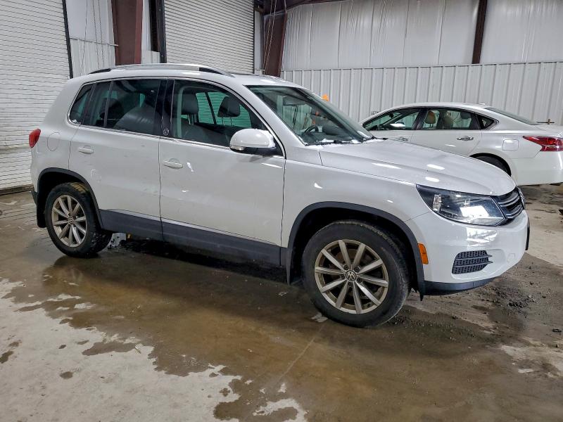 Фото 4 - VOLKSWAGEN TIGUAN