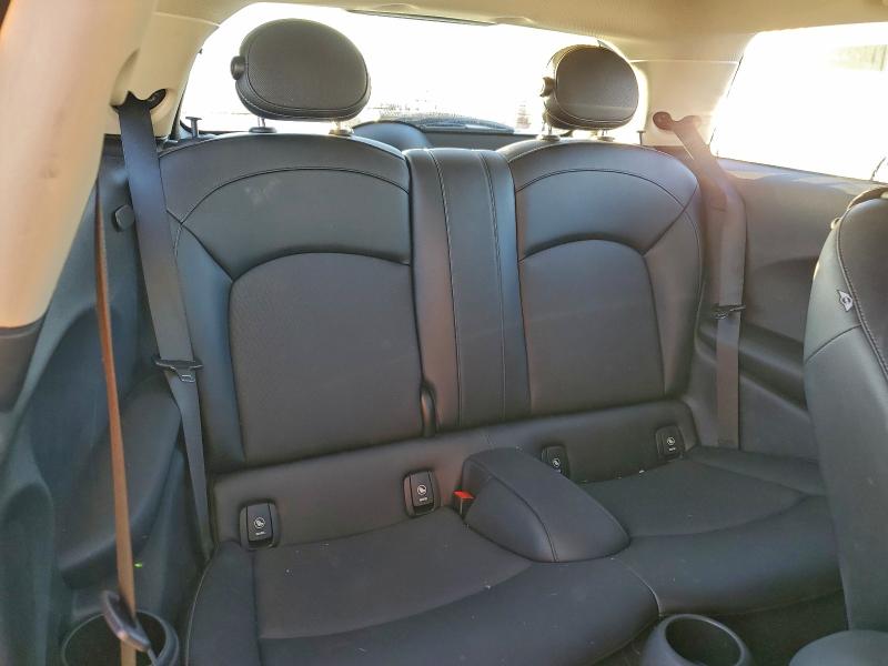 Фото 10 - MINI COOPER