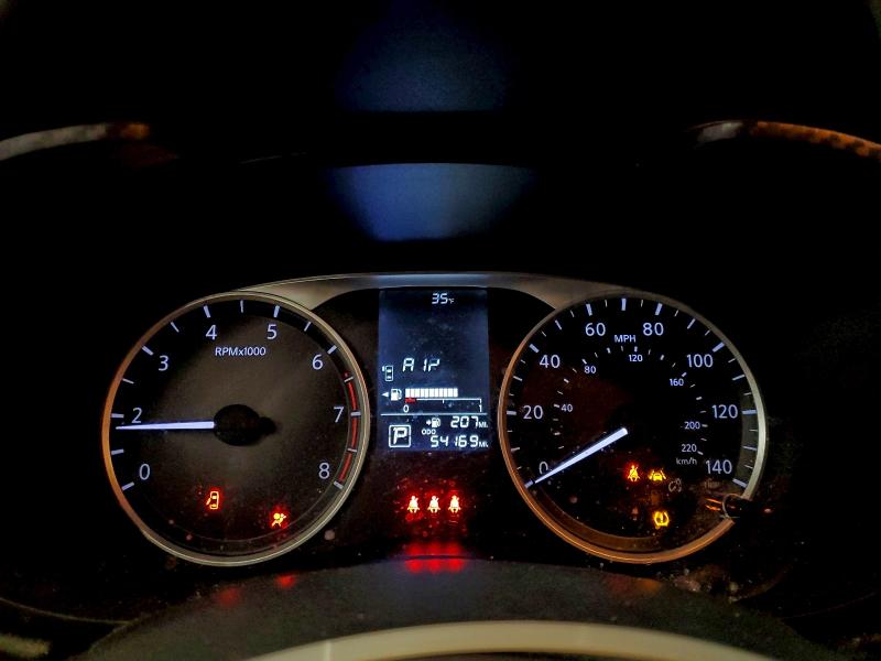 Фото 9 - NISSAN VERSA