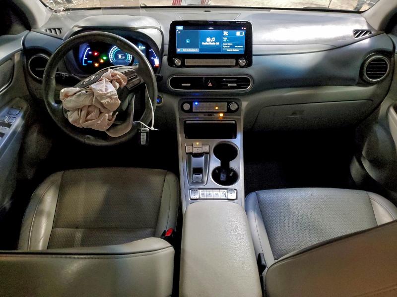 Фото 8 - HYUNDAI KONA