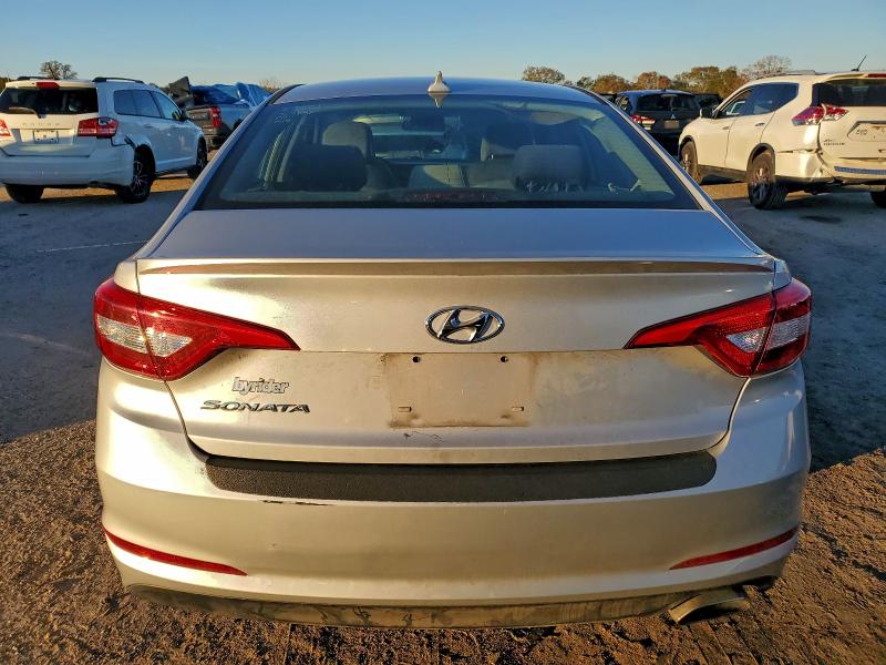 Фото 6 - HYUNDAI SONATA