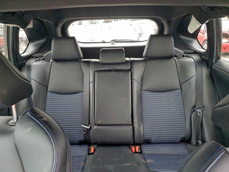 Фото 10 - TOYOTA RAV4