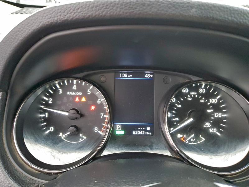 Фото 9 - NISSAN ROGUE