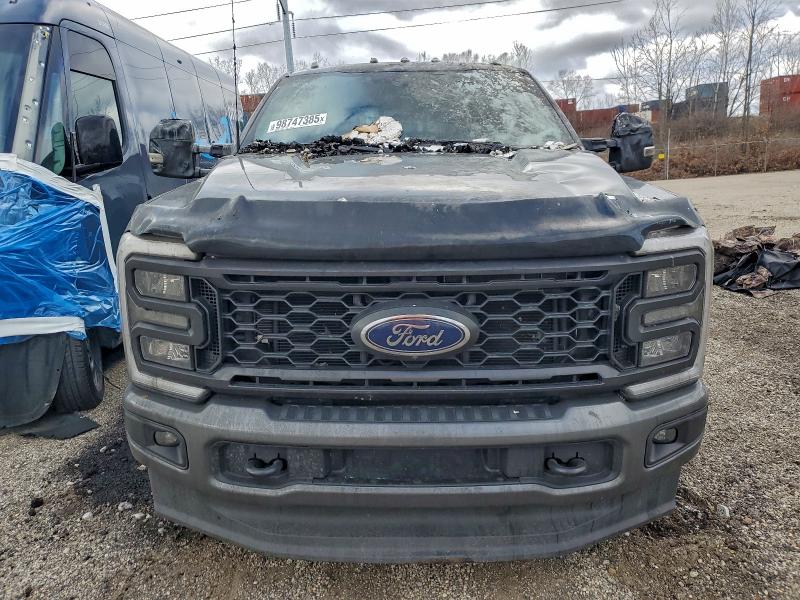 Фото 5 - FORD F350