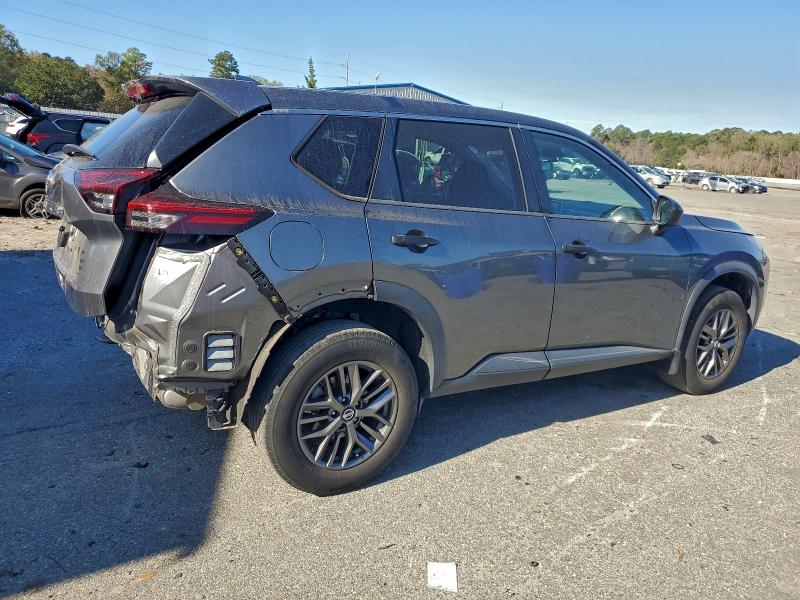 Фото 3 - NISSAN ROGUE