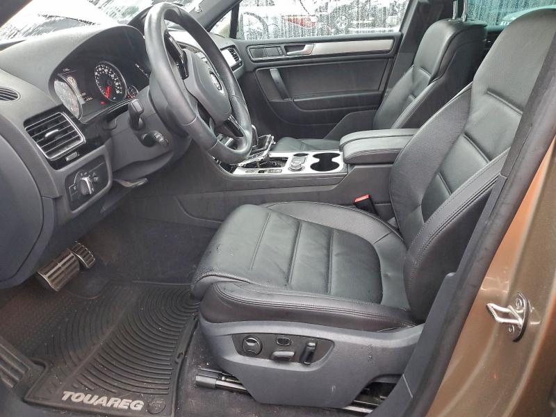 VOLKSWAGEN TOUAREG 2017 VIN WVGRF7BP1HD005054