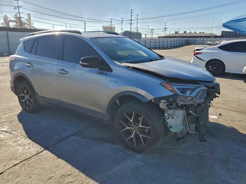 Фото 4 - TOYOTA RAV4