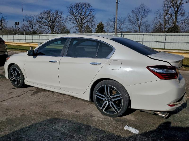 Фото 2 - HONDA ACCORD