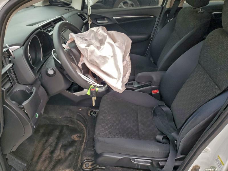 Фото 7 - HONDA FIT